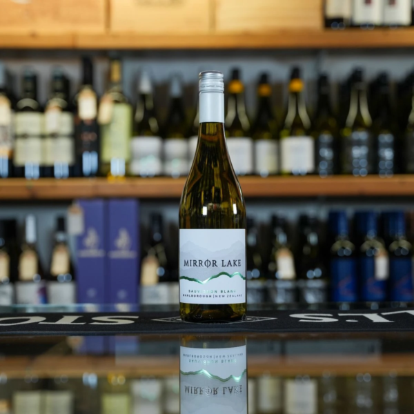 mirror lake - sauvignon blanc